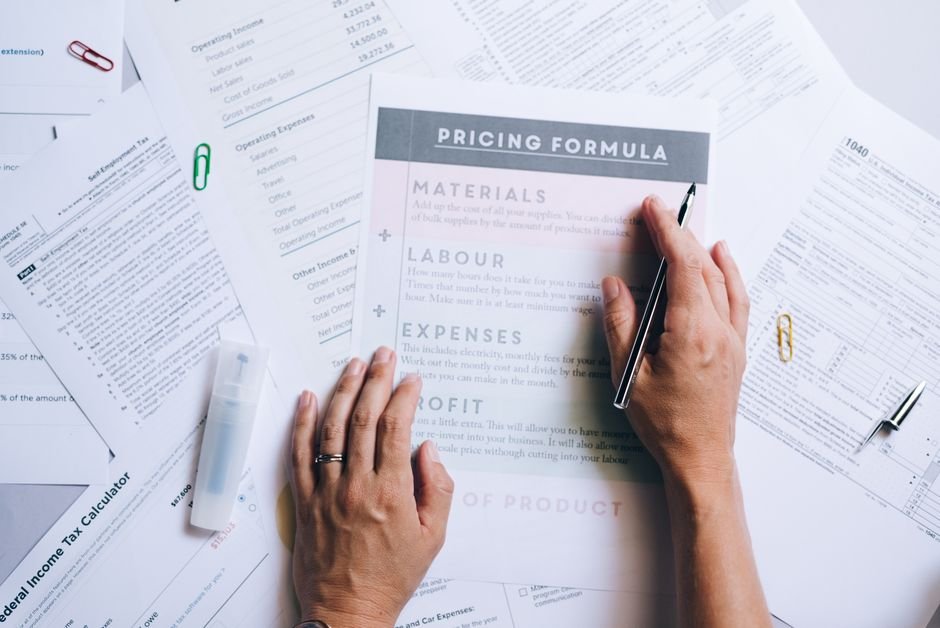 Planilha Resumo: Como precificar serviço sem chutar (e sem trabalhar de graça)
